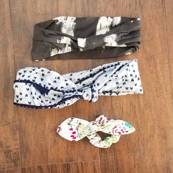 Three Hair Accessories Head Band Floral Scrunchie - Picture 1 of 4